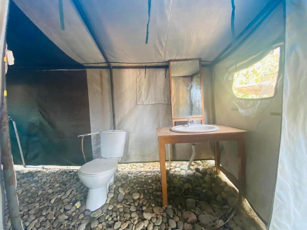 Lushy Days Boom Camp Hotell Tanakpur Eksteriør bilde